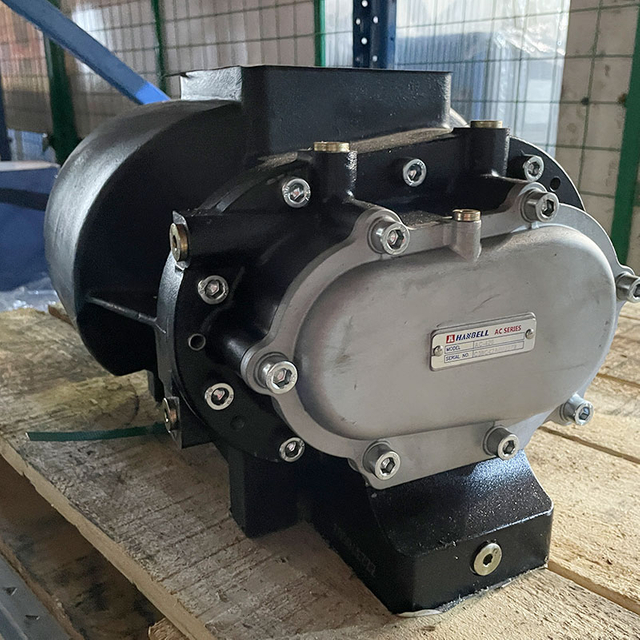 37kW Screw Air Compressor Hanbell AC-420 Air End Screw pump host
