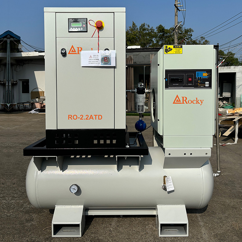 Combined scroll air compressor